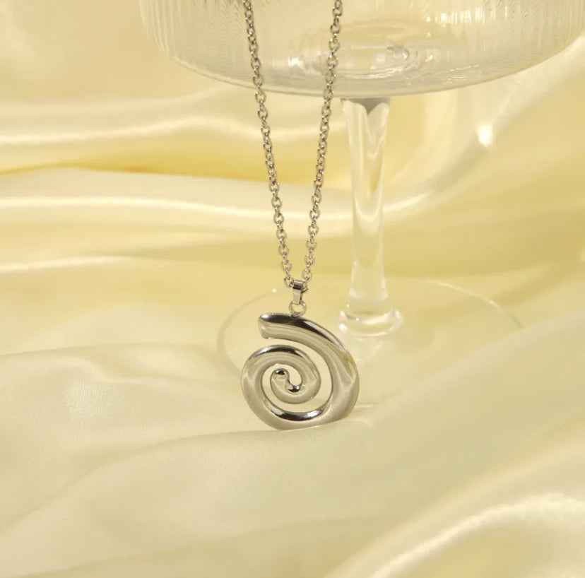 Saol - Spiral Necklace — Silver