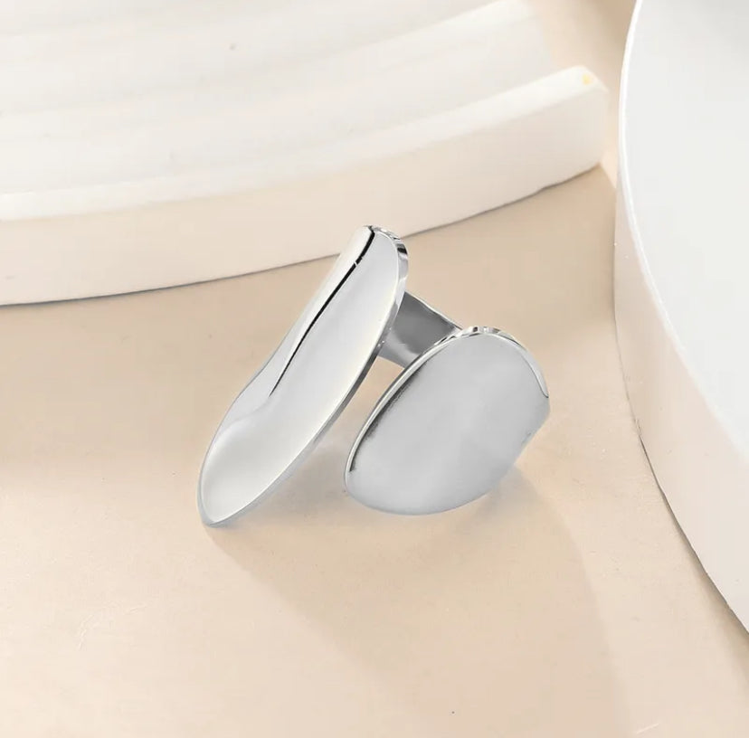 Cassandra - Open Statement Ring