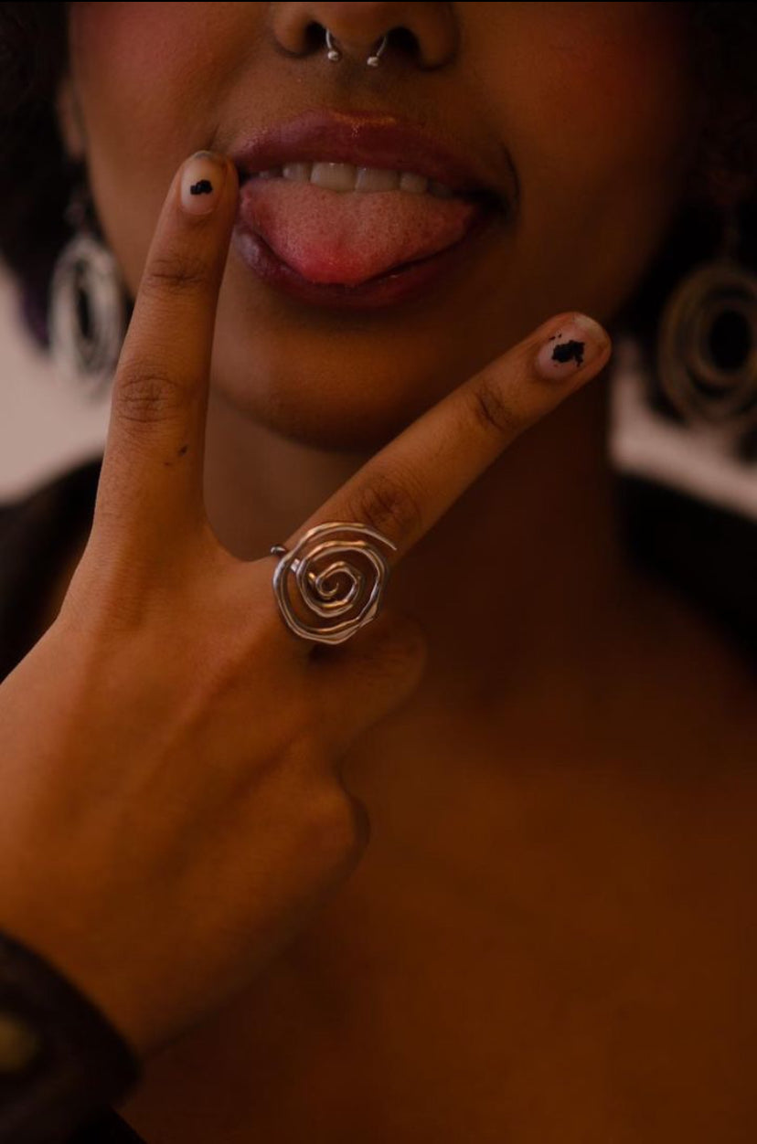 Saol - Großer Spiralring mit einstellbarer Größe