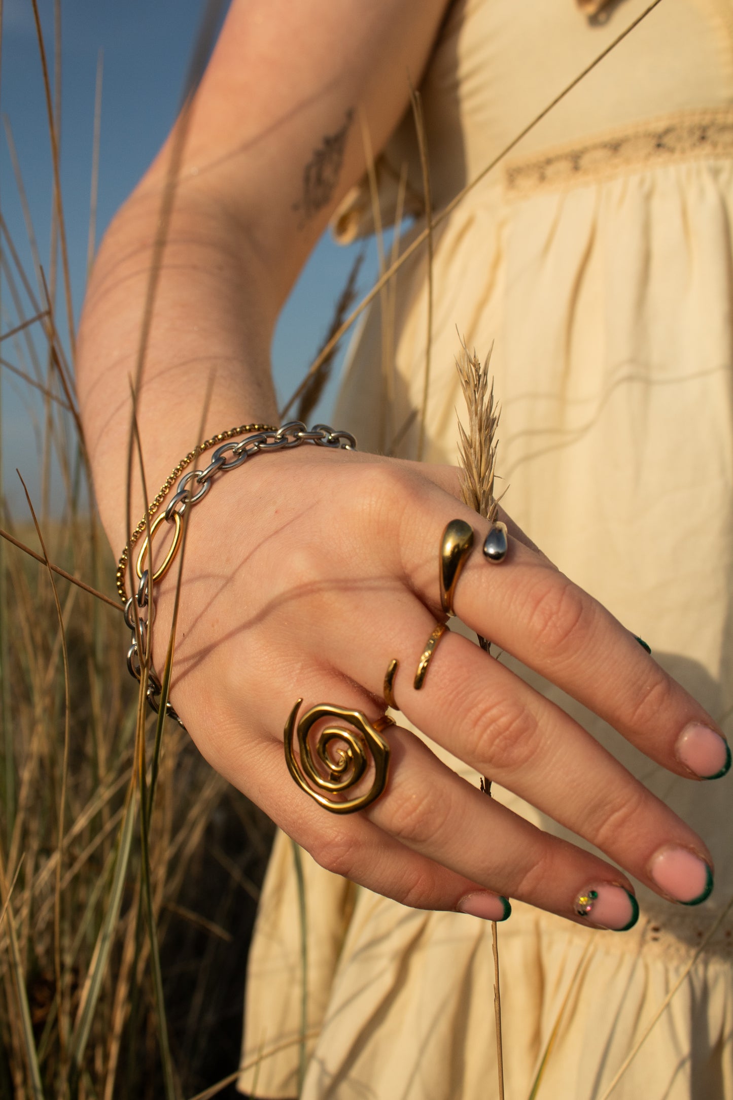„Link Up“ Retro-Kettenarmband aus gemischten Metallen