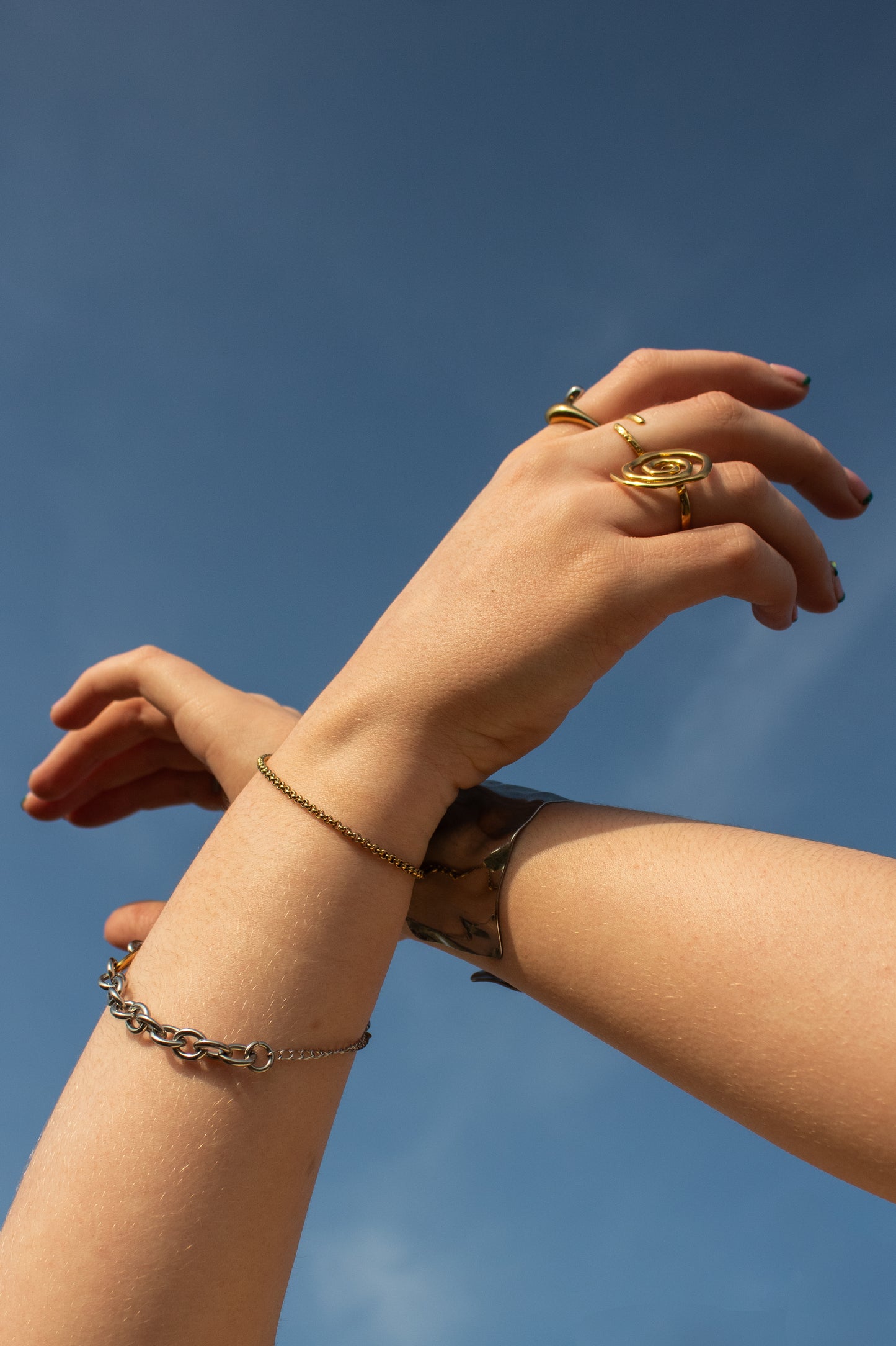 „Link Up“ Retro-Kettenarmband aus gemischten Metallen