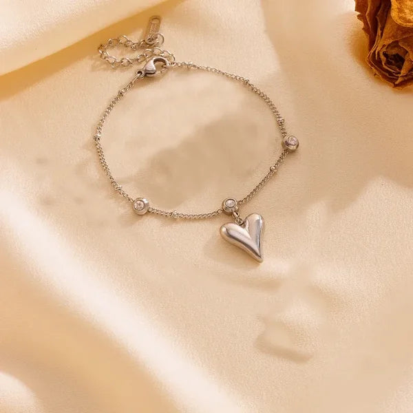 Romance Me - Herz-Strass-Armband