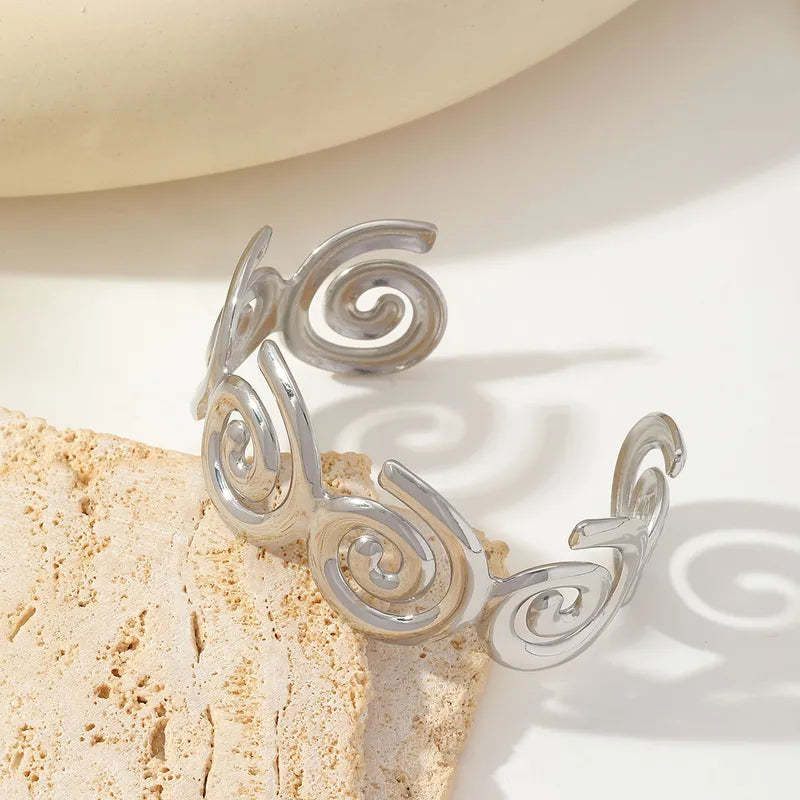 'An Saol' - Spiral Torc