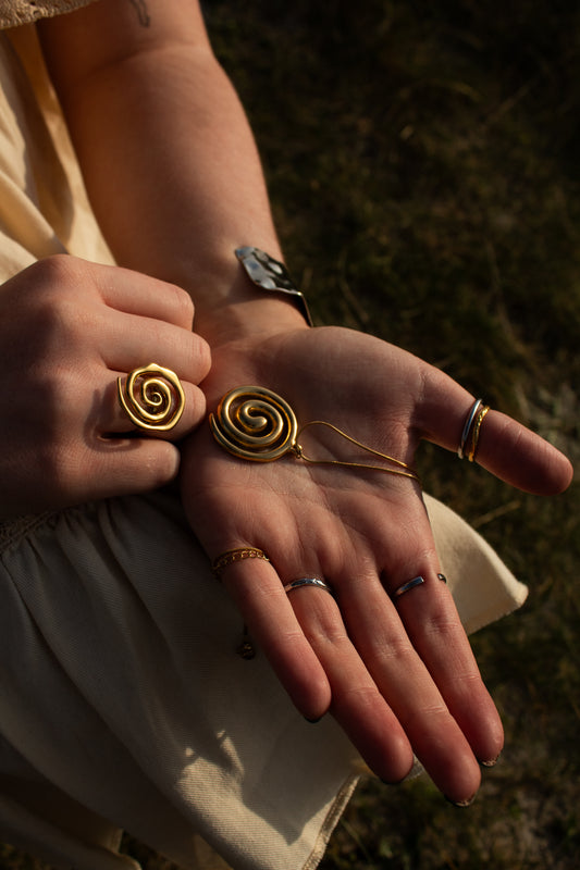 Saol - Großer Spiralring mit einstellbarer Größe