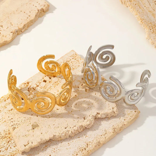 'An Saol' - Spiral Torc